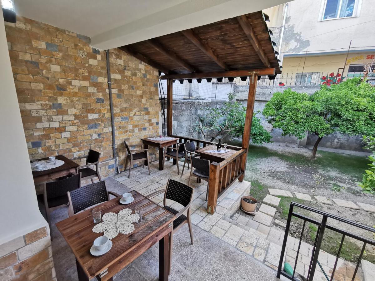 Bujtina Valgent Bed & Breakfast Berat Luaran gambar